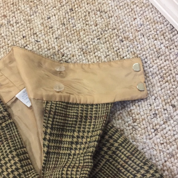 Smart Set Plaid Skirt - Picture 8 of 9